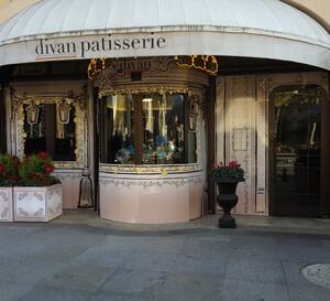 Divan Patisserie Divan Istanbul Gumussuyu Istanbul
